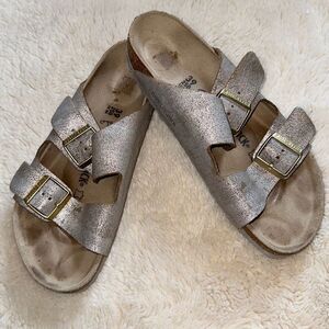 Birkenstock Silver Metallic Big Buckle Sandals!